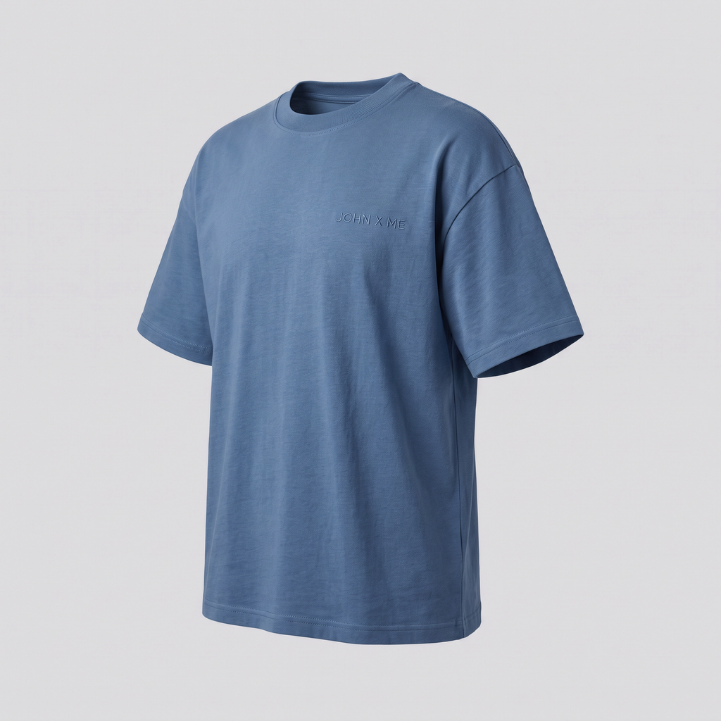T-shirt medium weight, bleu, vue de trois-quarts — John x Me